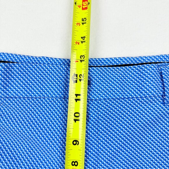 PGA Tour Men's Active Gripper Waistband UPF 50 Stretch Blue Shorts Size 42 NWT - Picture 9 of 11